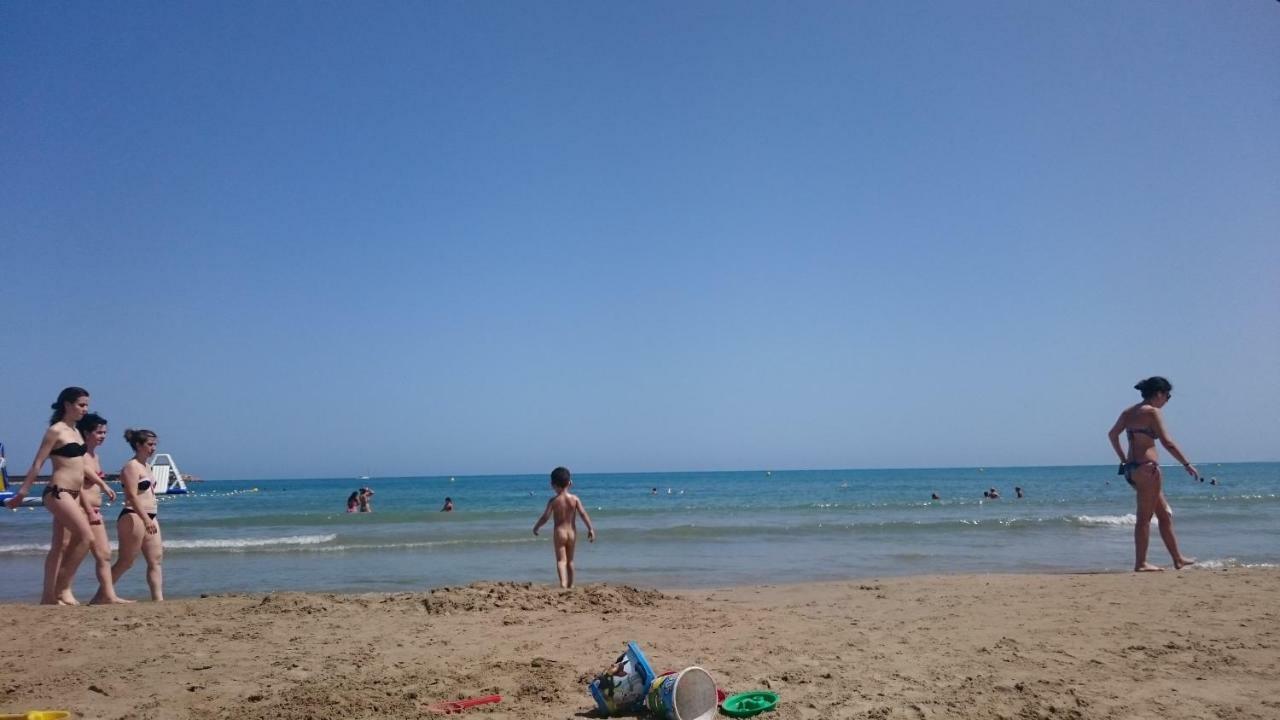 Apartamento Torrevieja Esterno foto